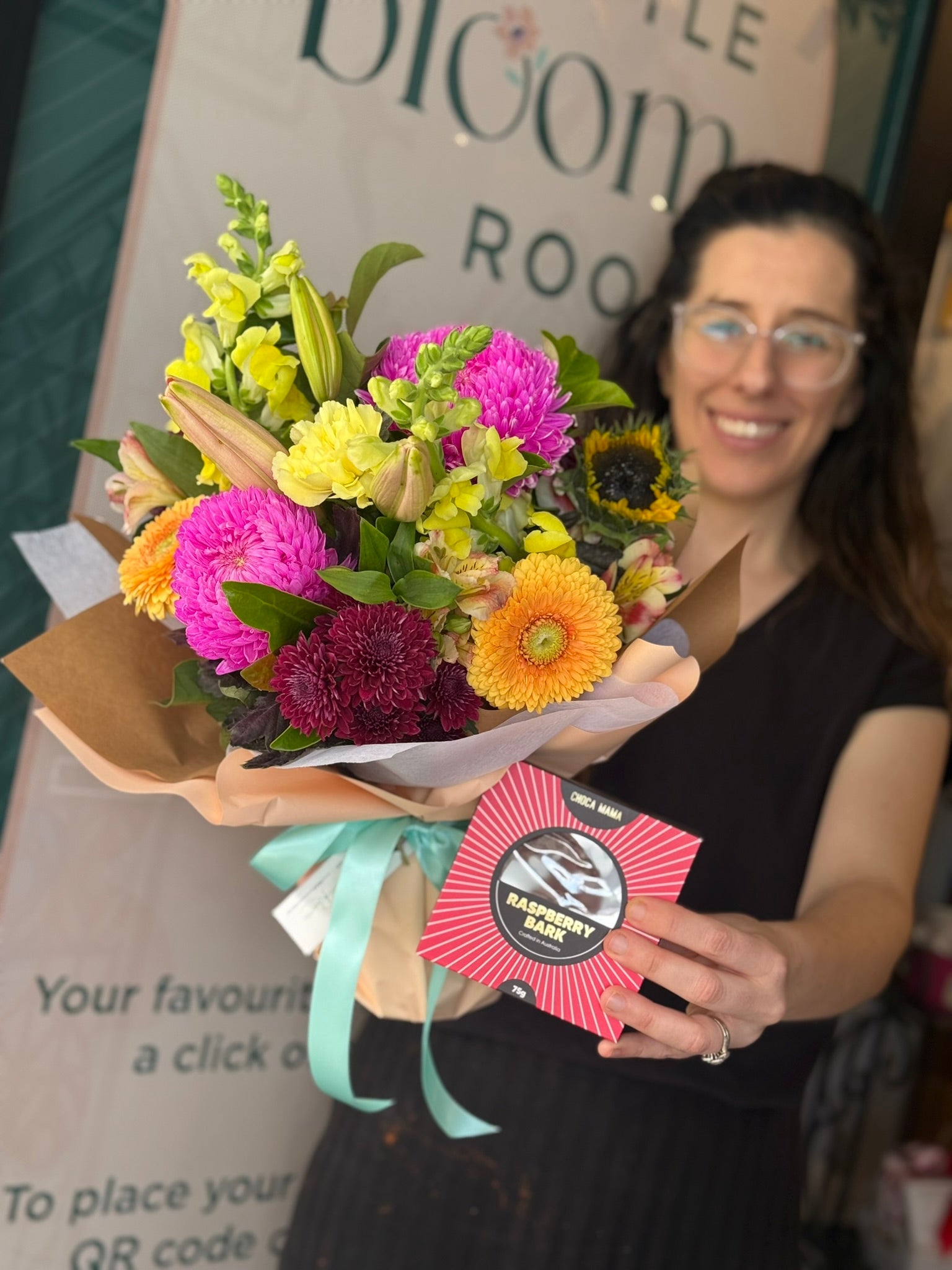 Posy Jar and Chocolate Combo